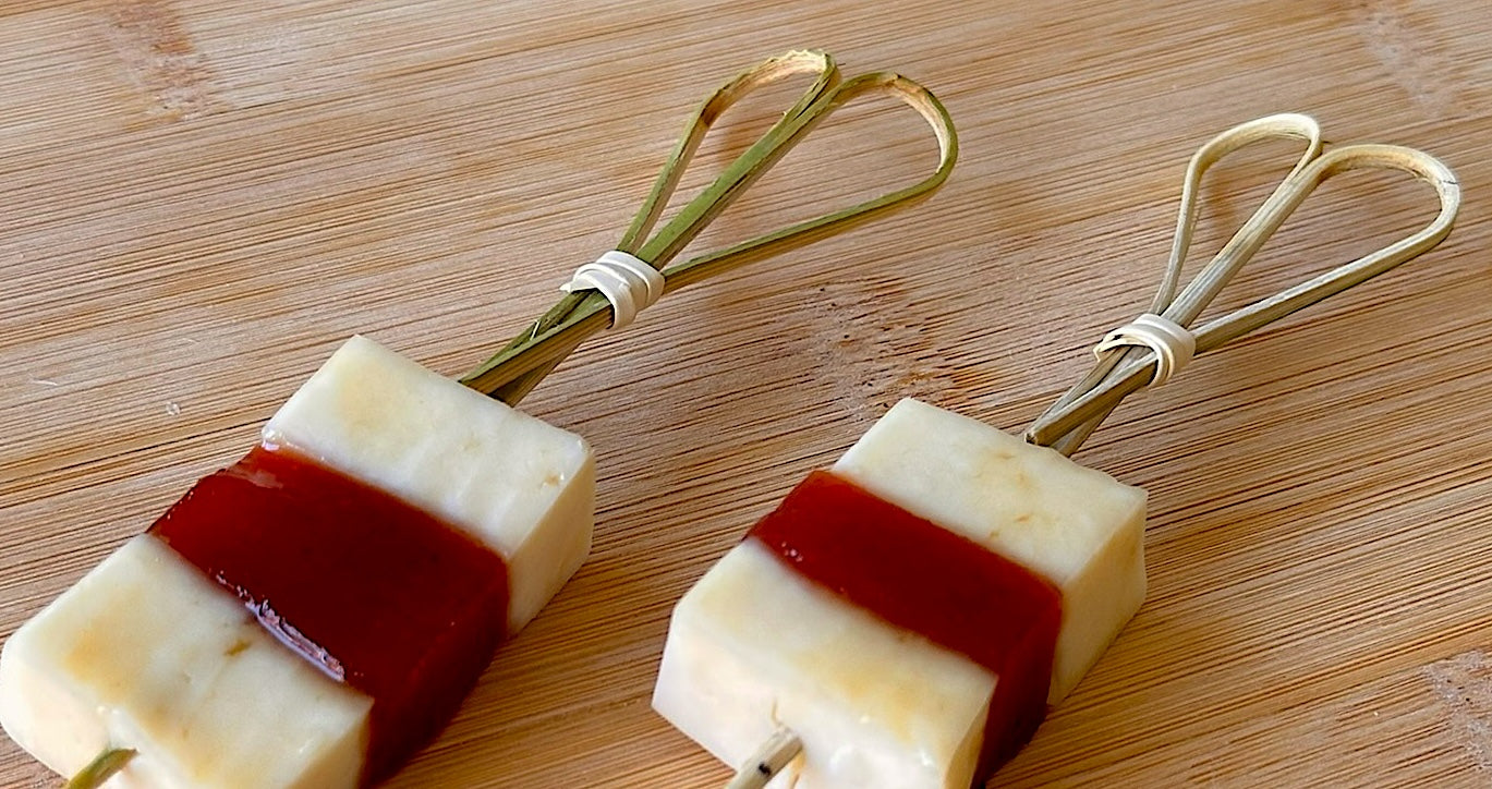 Queso Blanco & Guava Skewers Cow (Artisan)