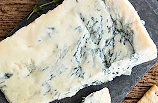 Gorgonzola Piccante Cow